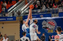 CBA：新疆男篮主场不敌山东遭遇四